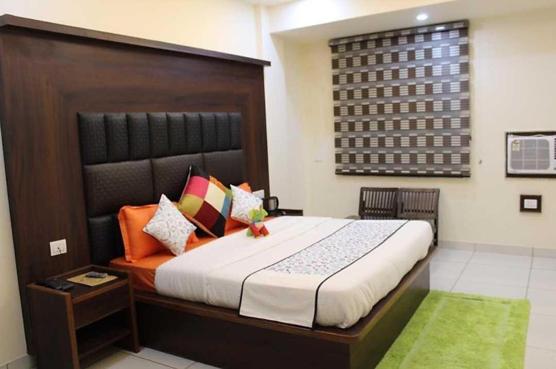Hotel Katra Royal Stay Exterior photo